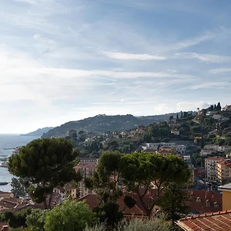 La Casetta Con Vista Mare - Nel Cuore Del Parasio E Delle Logge Di Santa Chiara