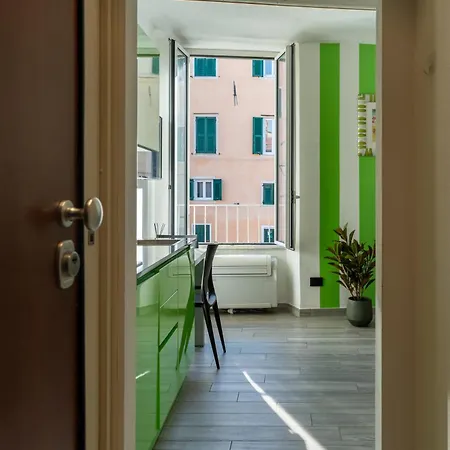 La Casetta Con Vista Mare - Nel Cuore Del Parasio E Delle Logge Di Santa Chiara