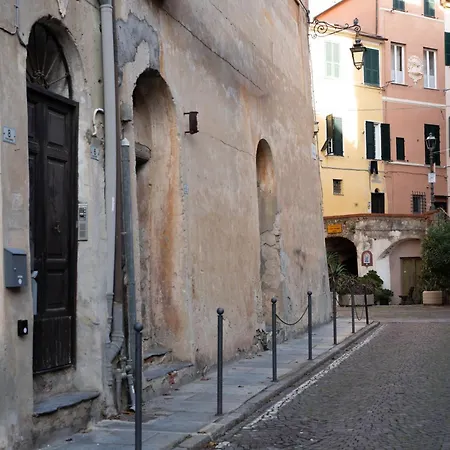 La Casetta Con Vista Mare - Nel Cuore Del Parasio E Delle Logge Di Santa Chiara Apartment
